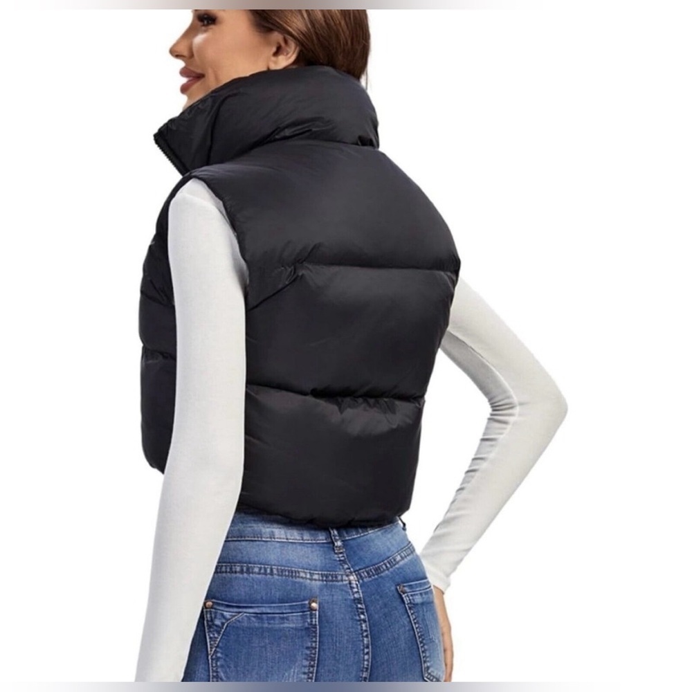 Fuinloth Women's Padded Puffer Vest Zip
Crop-Size M - Picture 2 of 7